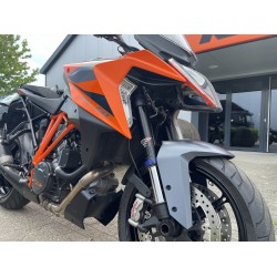 KTM 1290 SUPER DUKE GT BLACK 